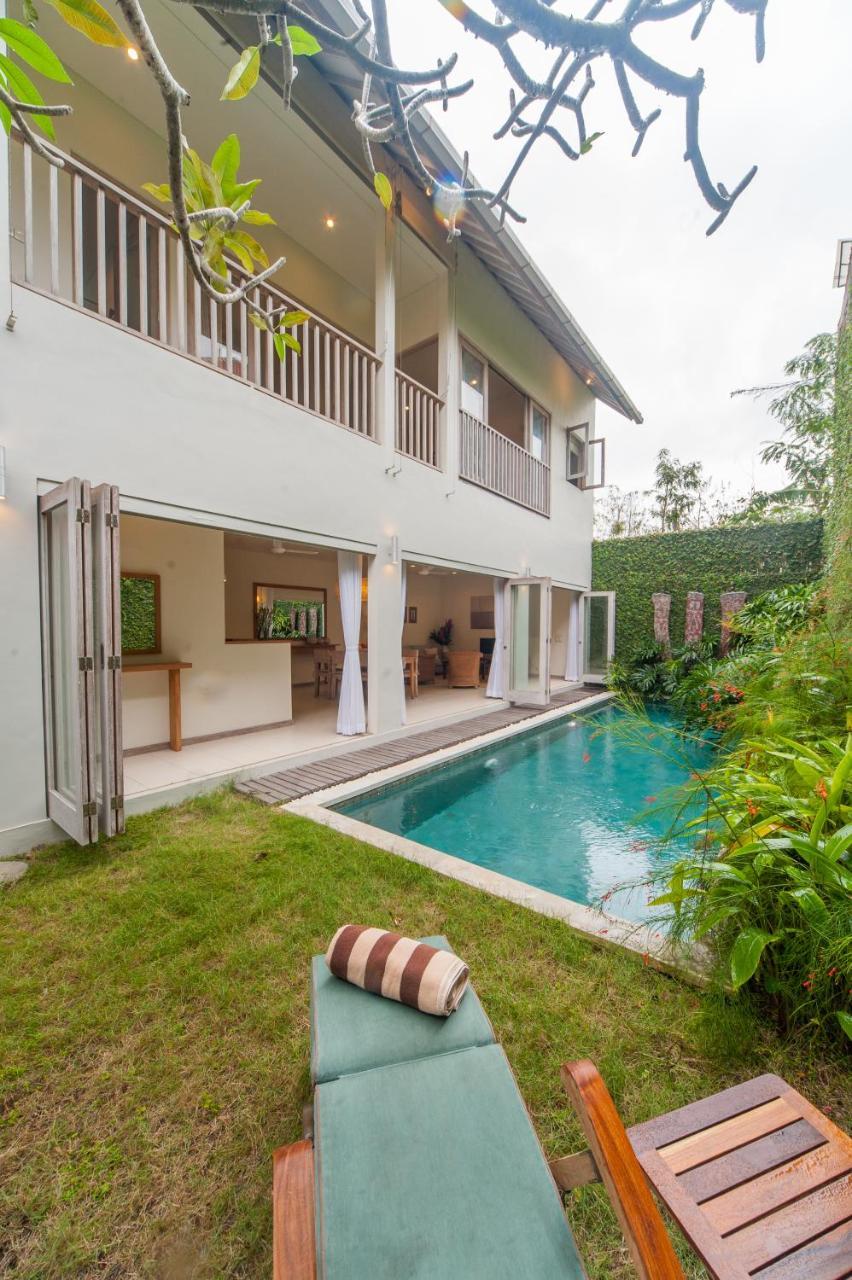 Casanusa Villa Jimbaran Extérieur photo